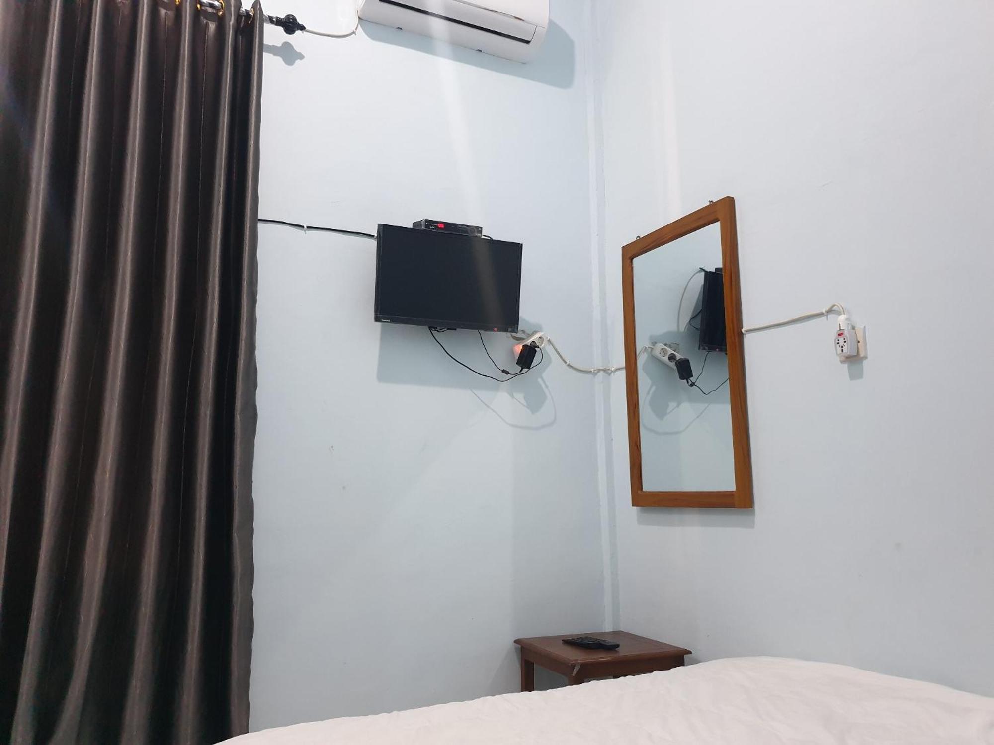Capital O 92612 Penginapan D'Alas Purwo & Beachnearpadang Savana Sadengan Banyuwangi  Bagian luar foto